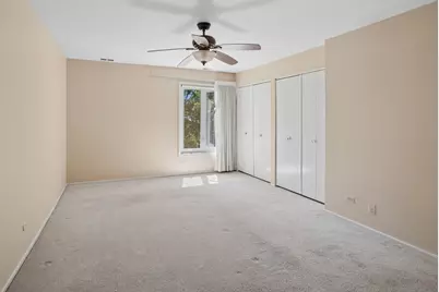 200 Lake Boulevard #428, Buffalo Grove, IL 60089 - Photo 12