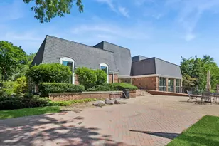 200 Lake Blvd, Buffalo Grove, IL 60089 - Photo 20