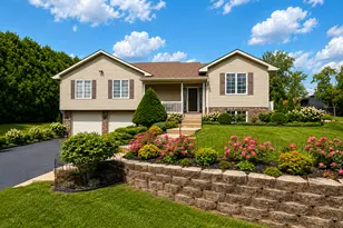3722 Thyme Dr, Rockford, IL 61114 - Photo 2