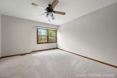 526 E Highland Avenue, Villa Park, IL 60181 - Photo 12