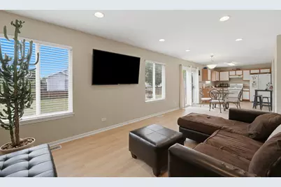 2636 Jenna Circle, Montgomery, IL 60538 - Photo 12