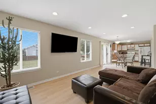 2636 Jenna Cir, Montgomery, IL 60538 - Photo 12