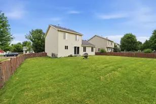 2636 Jenna Cir, Montgomery, IL 60538 - Photo 28
