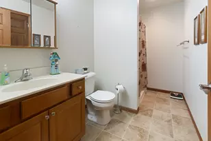 1801 Squires Landing, Rochelle, IL 61068 - Photo 20