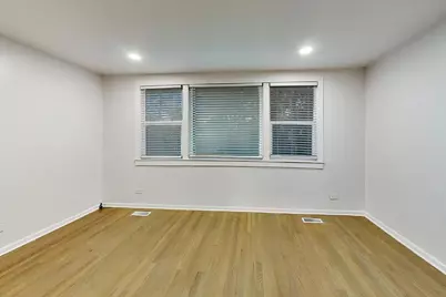 5142 Jarlath Avenue, Skokie, IL 60077 - Photo 20
