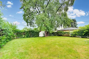 5142 Jarlath Ave, Skokie, IL 60077 - Photo 38