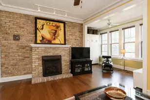 751 W Brompton Ave, Chicago, IL 60657 - Photo 4