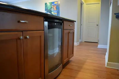 1360 N Sandburg Terrace #410, Chicago, IL 60610 - Photo 10