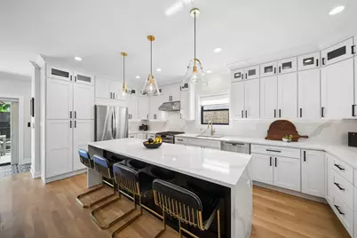 5407 W Pensacola Avenue, Chicago, IL 60641 - Photo 8