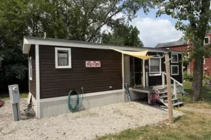135 Little Musky Cir, Wilmington, IL 60481 - Photo 2