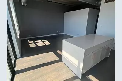 833 W 15th Place #814, Chicago, IL 60608 - Photo 6