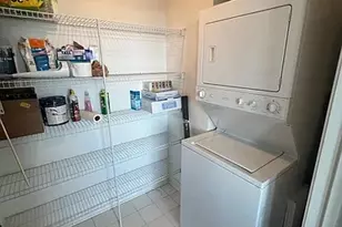 833 W 15th Pl, Chicago, IL 60608 - Photo 10