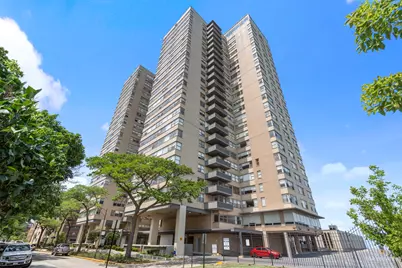 6301 N Sheridan Road #19N, Chicago, IL 60660 - Photo 1
