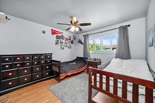 16323 Oxford Dr, Tinley Park, IL 60477 - Photo 10