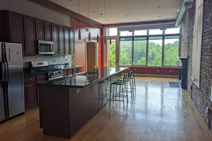 1738 W Belmont Ave, Chicago, IL 60657 - Photo 6