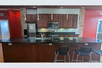 1738 W Belmont Avenue #3F, Chicago, IL 60657 - Photo 2