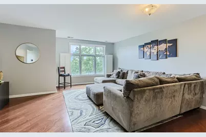 1930 N Harlem Avenue #501, Elmwood Park, IL 60707 - Photo 4
