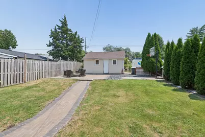 972 Sard Avenue, Aurora, IL 60506 - Photo 24