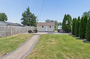 972 Sard Ave, Aurora, IL 60506 - Photo 24