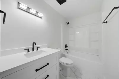 527 Alton Court, Carol Stream, IL 60188 - Photo 12