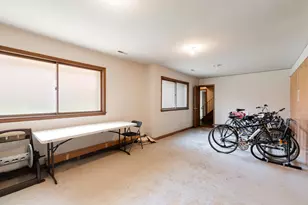 653 South Blvd, Oak Park, IL 60302 - Photo 18