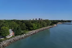 90 Kedzie St, Evanston, IL 60202 - Photo 8