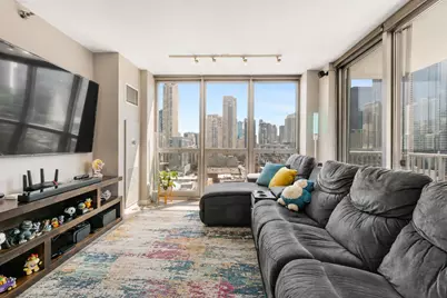 200 W Grand Avenue #1801, Chicago, IL 60654 - Photo 2