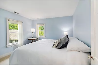 512 Barrington Avenue, East Dundee, IL 60118 - Photo 24