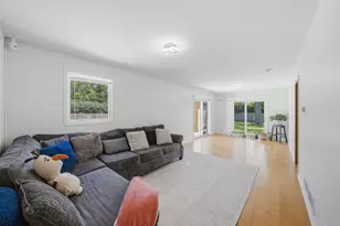 15W425 Victory Pkwy, Elmhurst, IL 60126 - Photo 4
