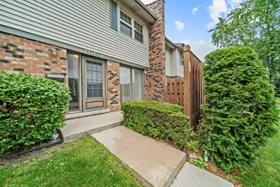 7318 Winthrop Way #4, Downers Grove, IL 60516 - Photo 18