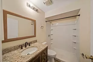 7318 Winthrop Way, Downers Grove, IL 60516 - Photo 14