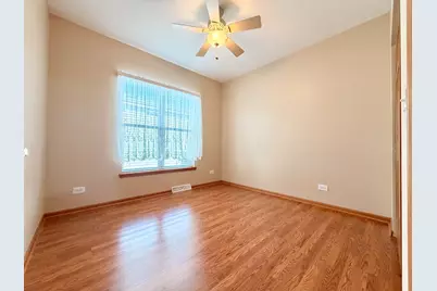 2 Suffolk Way, Grayslake, IL 60030 - Photo 16