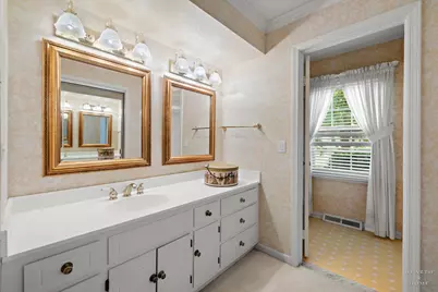 1217 Lake Shore Drive N, Barrington, IL 60010 - Photo 26
