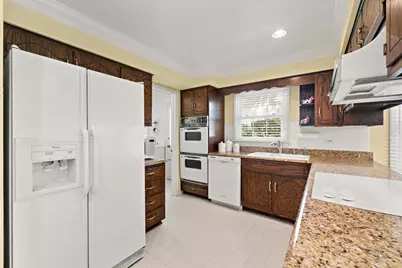 1217 Lake Shore Drive N, Barrington, IL 60010 - Photo 20