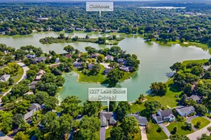 1217 Lake Shore Dr N, Barrington, IL 60010 - Photo 4