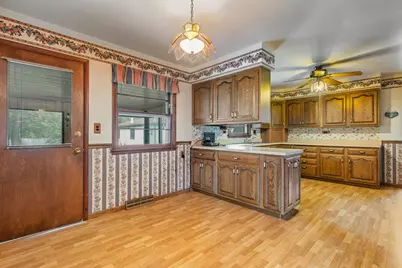 1025 Bode Road, Elgin, IL 60120 - Photo 6