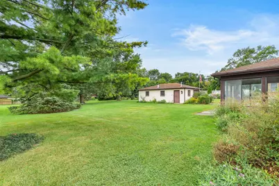 1025 Bode Road, Elgin, IL 60120 - Photo 34