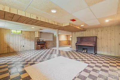 1025 Bode Road, Elgin, IL 60120 - Photo 22