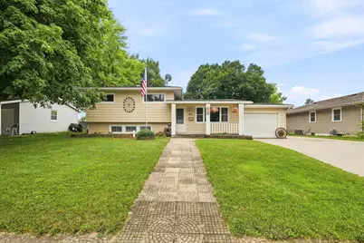 415 Maple Drive, Morris, IL 60450 - Photo 1