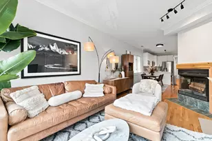 1518 W Superior St, Chicago, IL 60622 - Photo 2