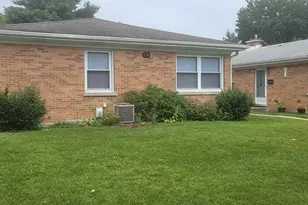 216 S Chase Ave, Lombard, IL 60148 - Photo 1
