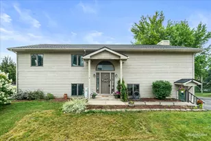 1337 Mabel Ln, Lake Holiday, IL 60548 - Photo 2