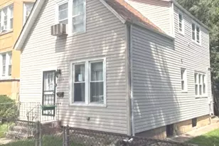 7837 S Dobson Ave, Chicago, IL 60619 - Photo 2