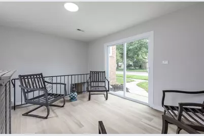 8500 Lawndale Avenue, Skokie, IL 60076 - Photo 28