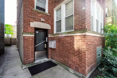 2009 W Birchwood Avenue, Chicago, IL 60645 - Photo 4