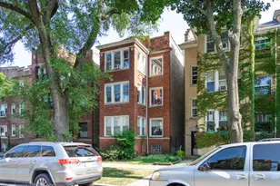 2009 W Birchwood Ave, Chicago, IL 60645 - Photo 2