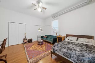 1048 W Foster Ave, Chicago, IL 60640 - Photo 20