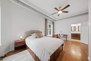 1048 W Foster Ave, Chicago, IL 60640 - Photo 14