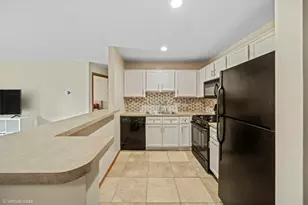 1328 McDowell Rd, Naperville, IL 60563 - Photo 6