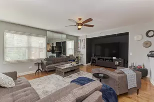 1 Itasca Pl, Itasca, IL 60143 - Photo 18